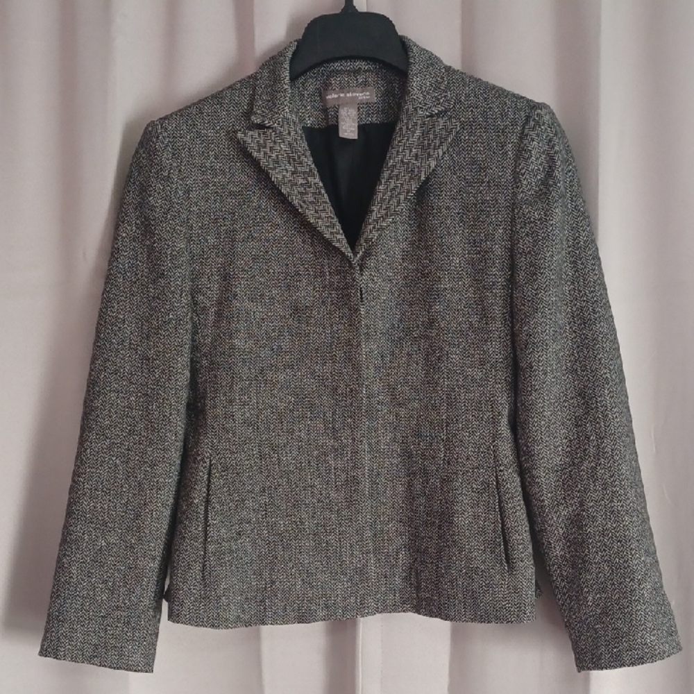 Valerie Stevens Wool Silk Blend Herringbone Blazer, Hidden Buttons Slash Pockets